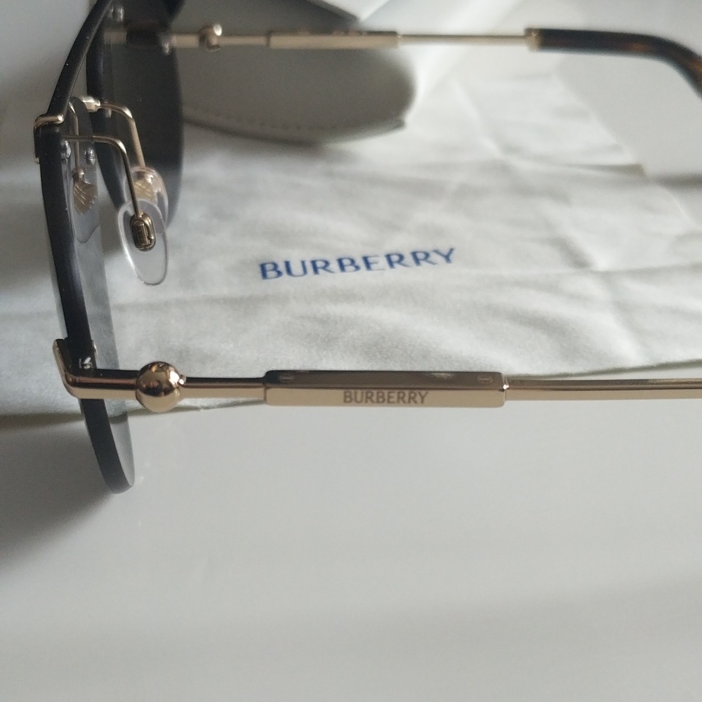 Burberry Rimless Sunglasses - Picture 2 of 7